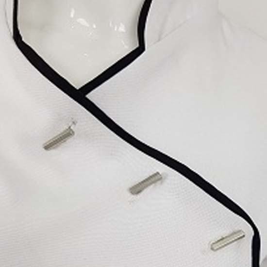 Tuniek Romy (Polyester) Wit met zwarte bies Tuniek Romy (Polyester) Wit met zwarte bies