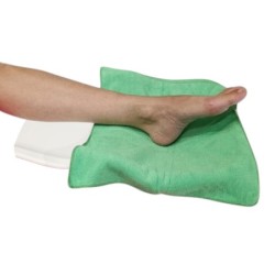 ﻿Pro Pedi Towel - Pro Pedicure Doeken - 3st. Kleur: Groen
